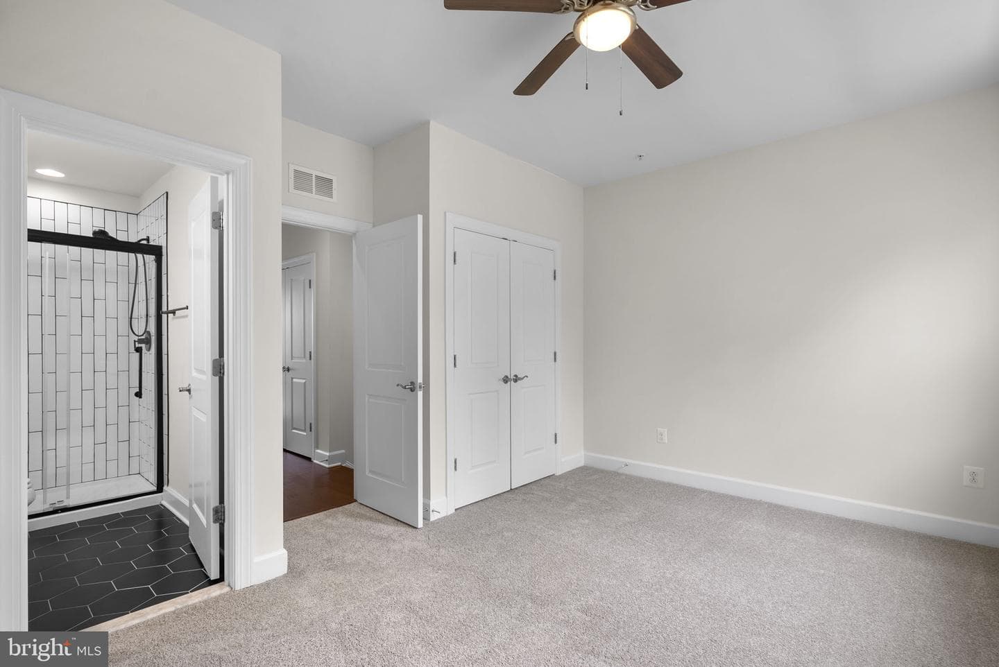 4602 Woodberry Street photo 25