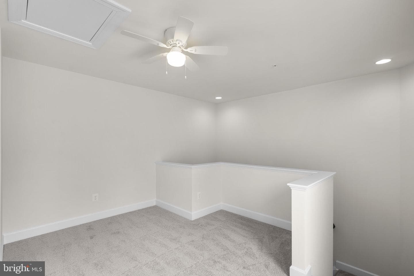 4602 Woodberry Street photo 36
