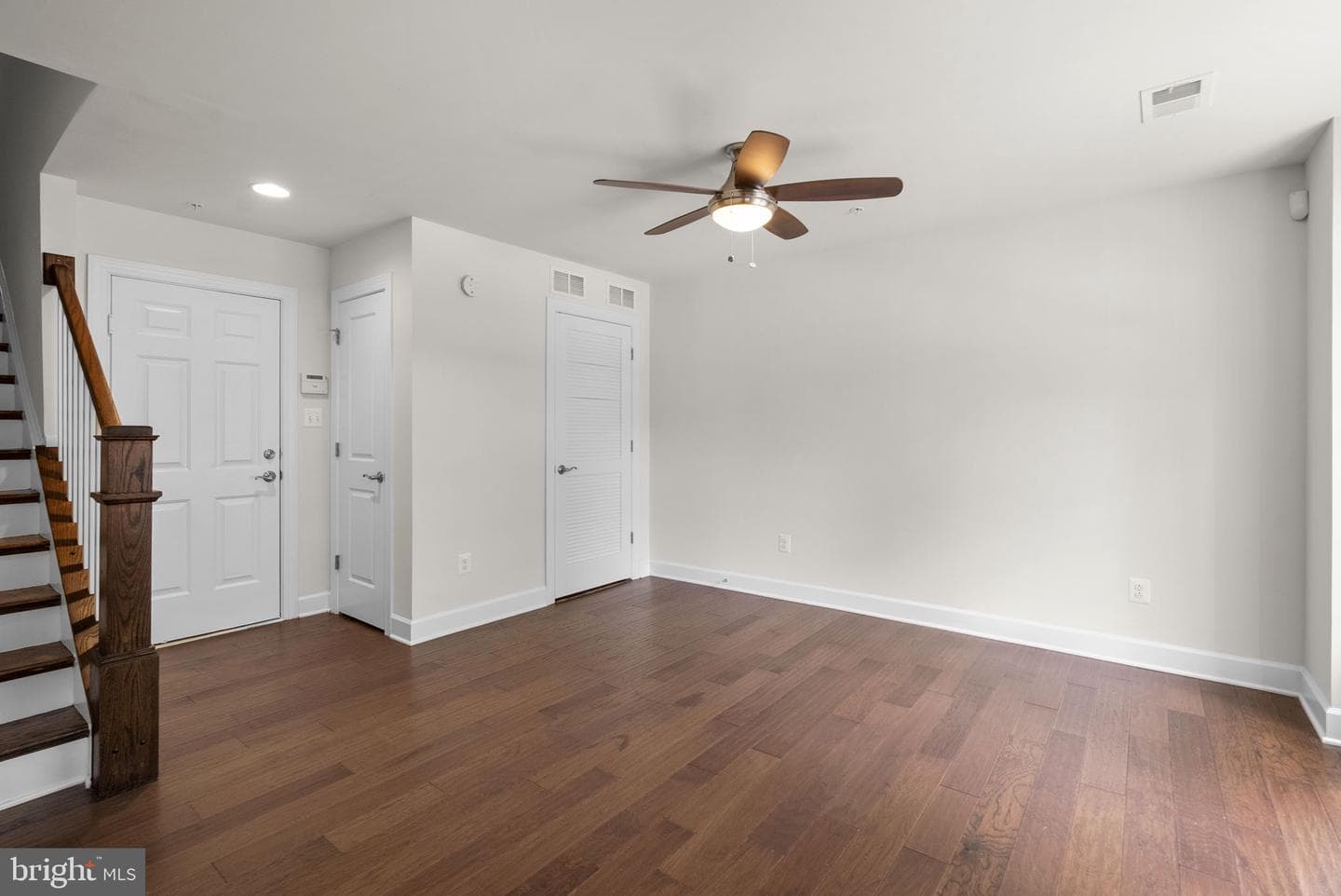 4602 Woodberry Street photo 5