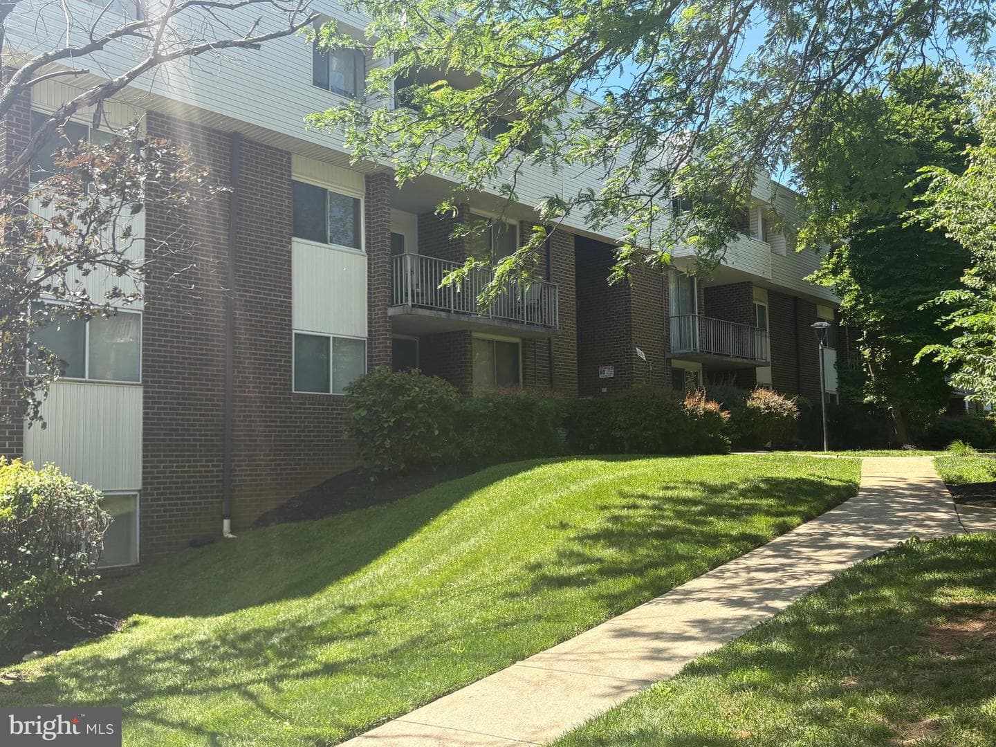 10241 Prince Place #27-203 photo 12