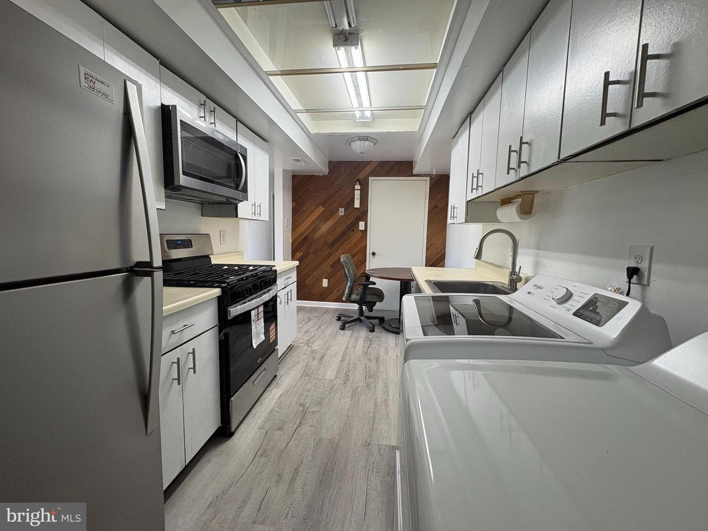 10241 Prince Place #27-203 photo 9