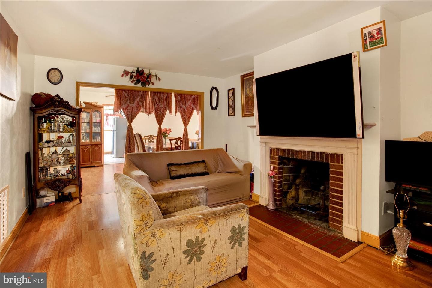 6602 24th Avenue photo 3