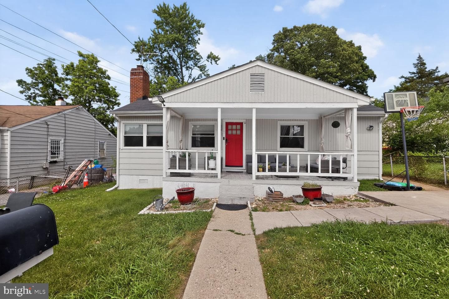 401 70th Street, Capitol Heights