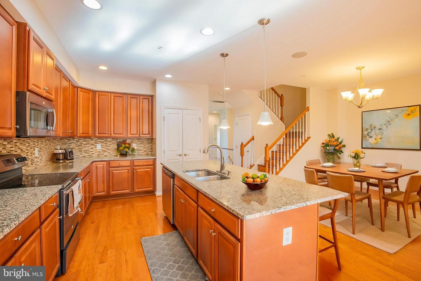 5307 S Center Drive #304d photo 7