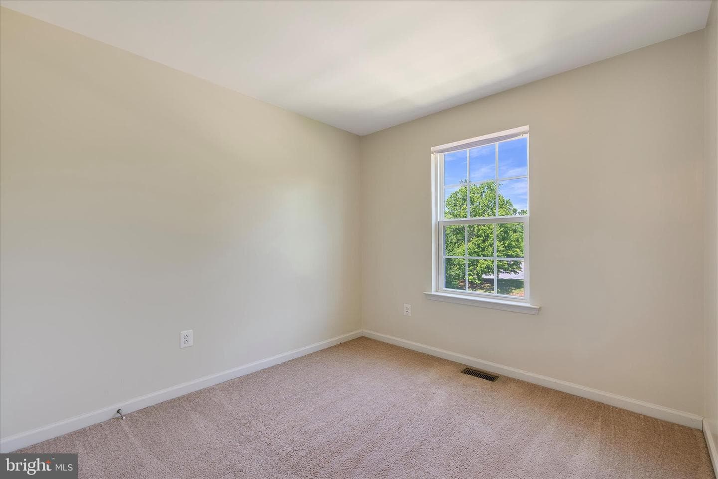 6103 Hanlon Street photo 20