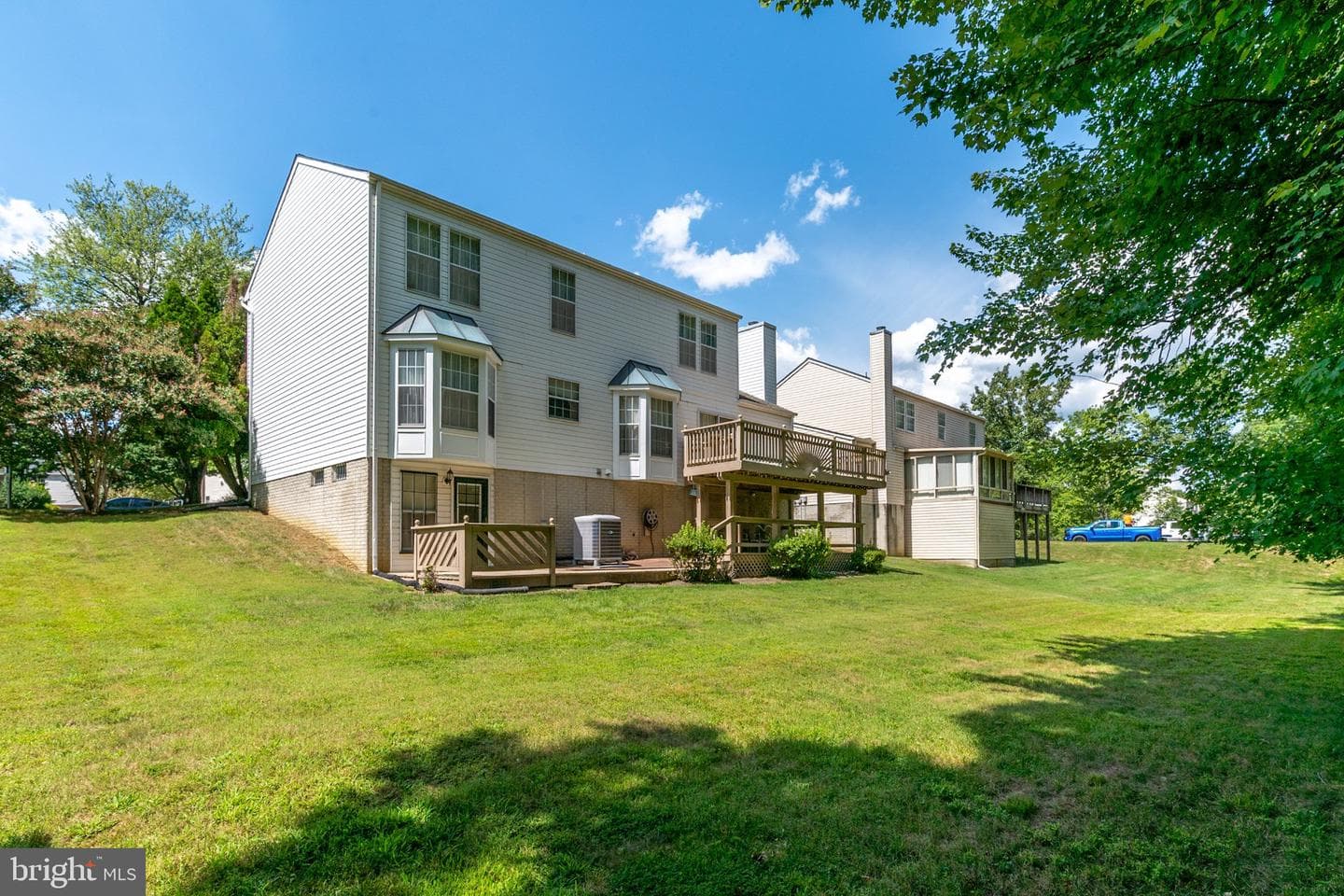 13313 Burleigh Street photo 39