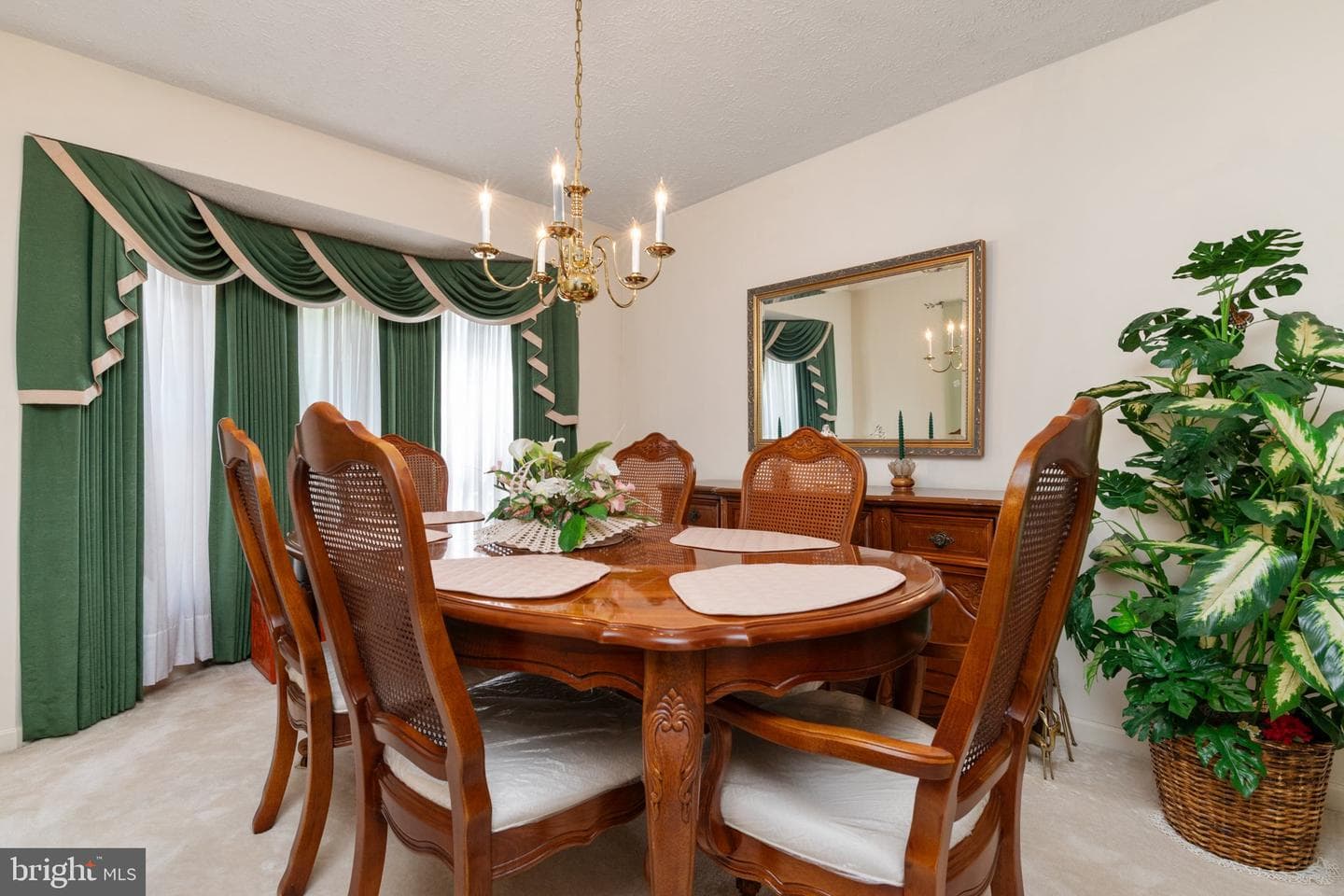 13313 Burleigh Street photo 9