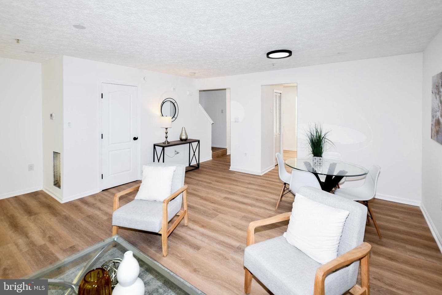 6907 Wildrose Court photo 10