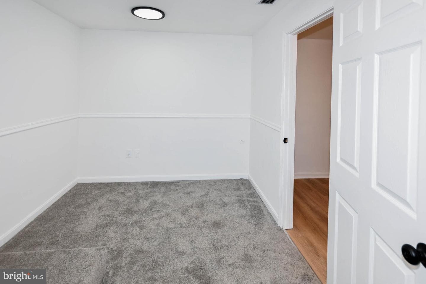 6907 Wildrose Court photo 27