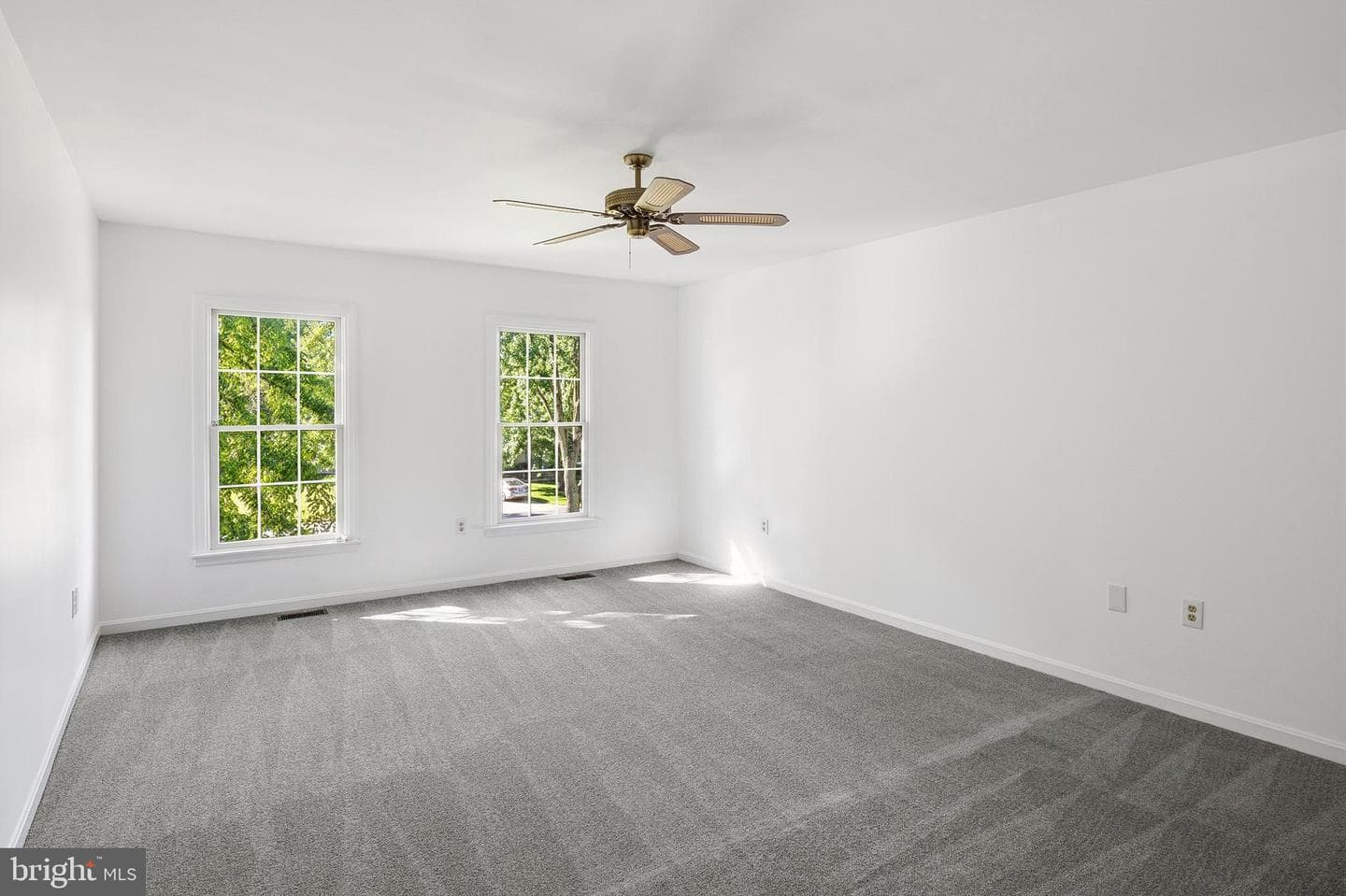 6105 Gallery St photo 22