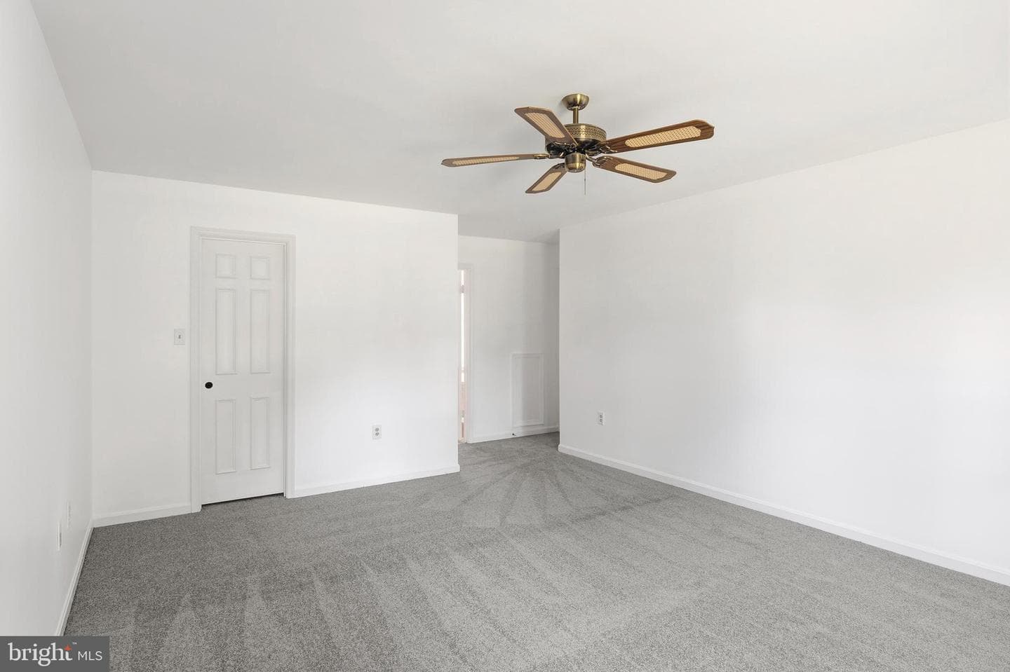 6105 Gallery St photo 23