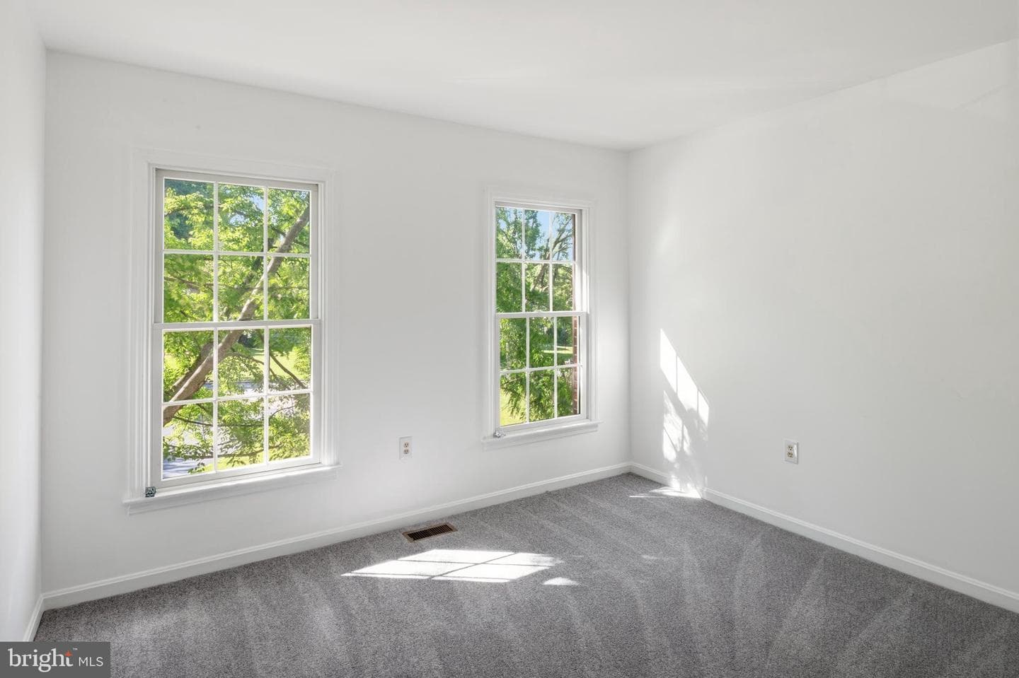 6105 Gallery St photo 26