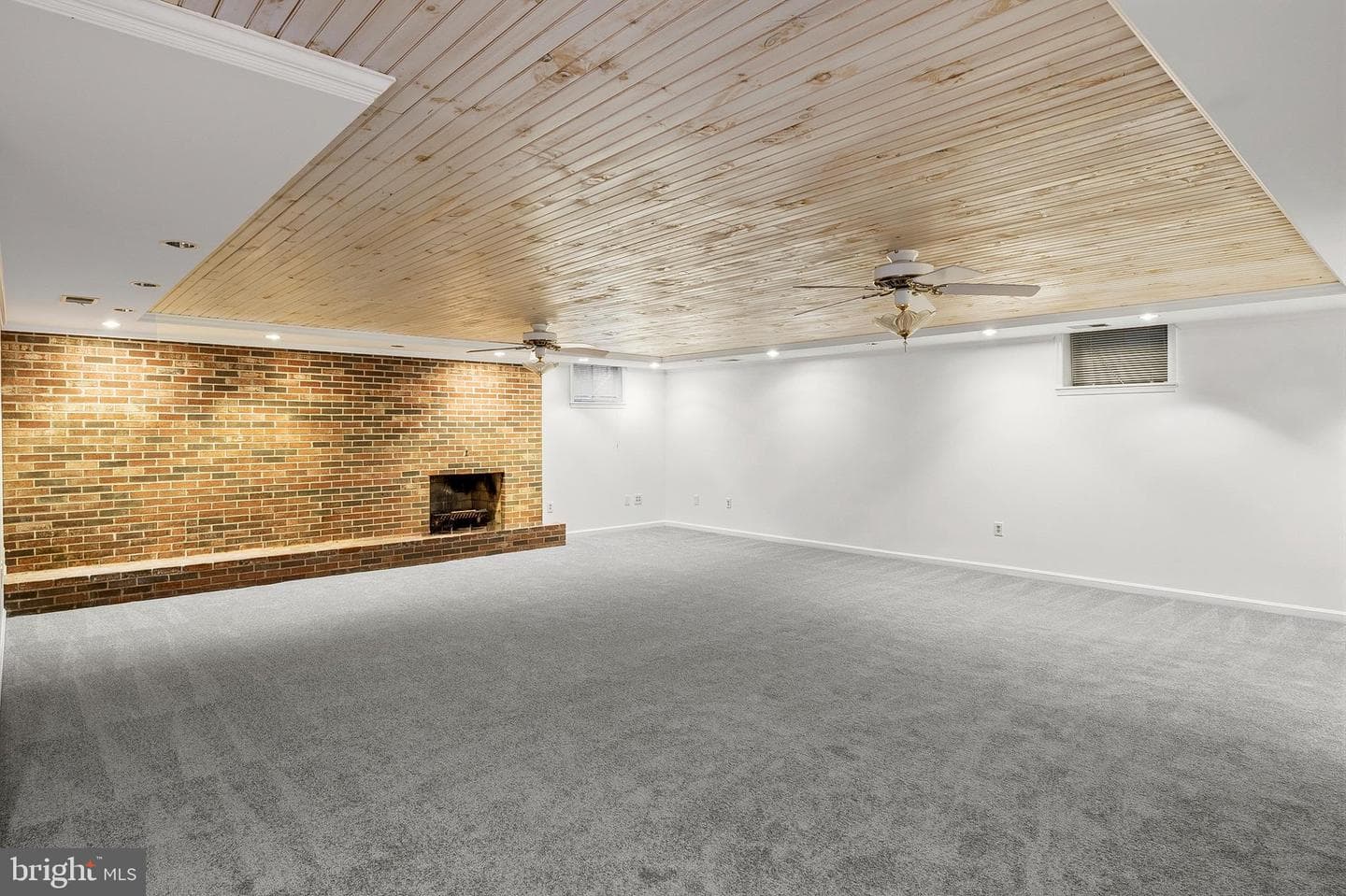 6105 Gallery St photo 35