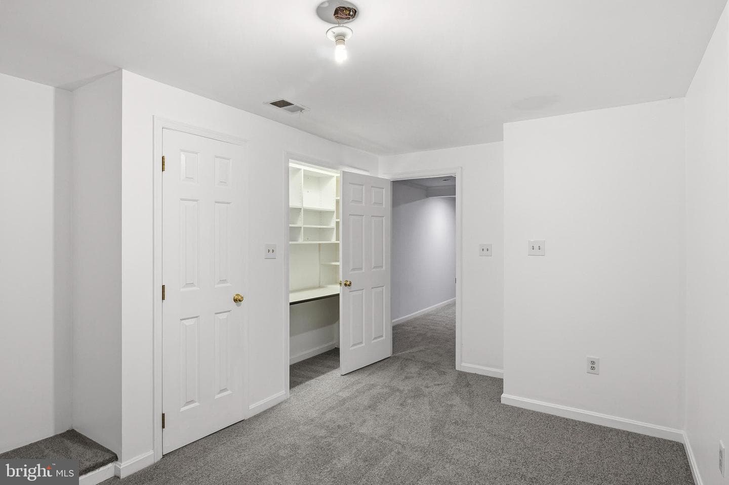 6105 Gallery St photo 38