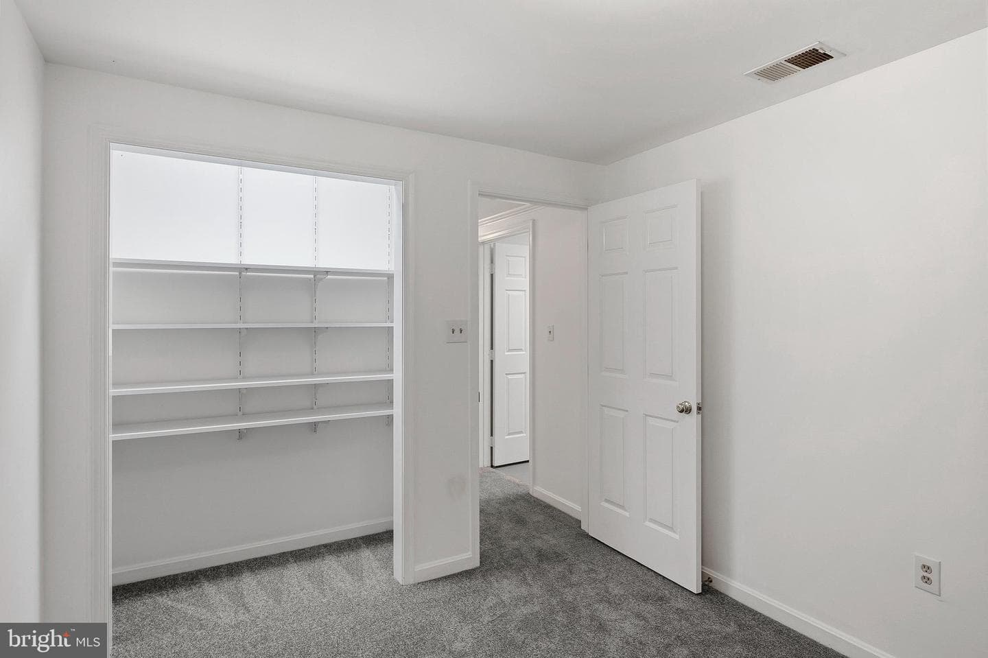 6105 Gallery St photo 41
