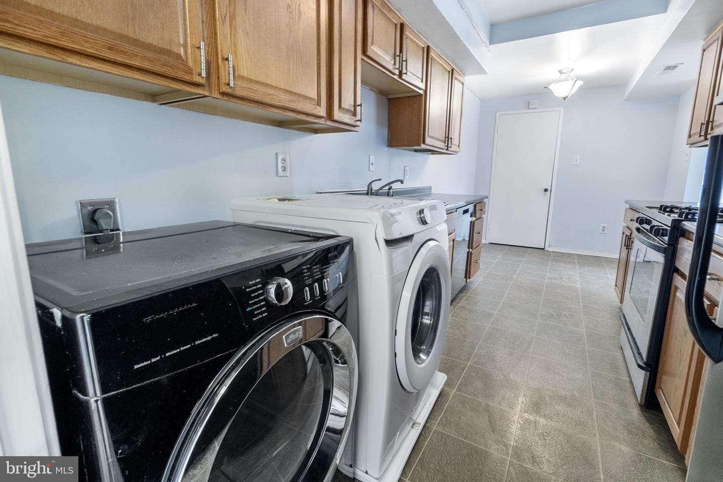 10239 Prince Place #26-102 photo 18