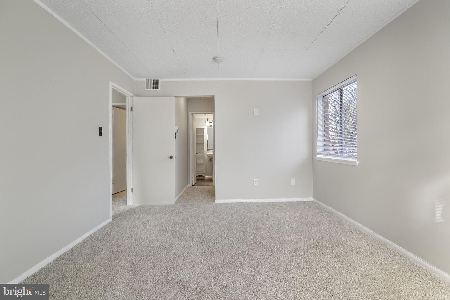 10239 Prince Place #26-102 photo 29
