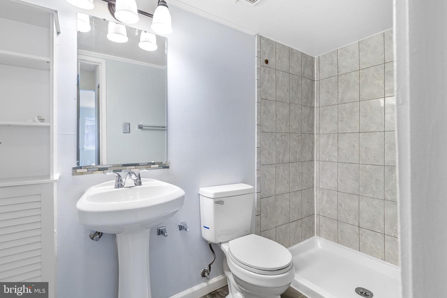 10239 Prince Place #26-102 photo 32