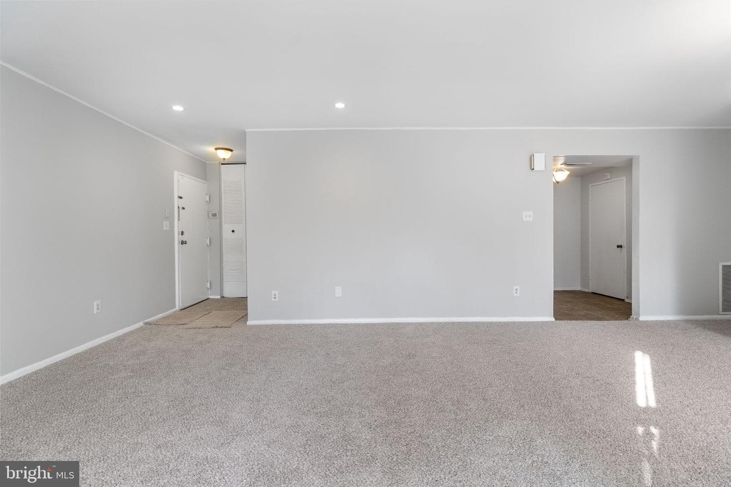 10239 Prince Place #26-102 photo 6