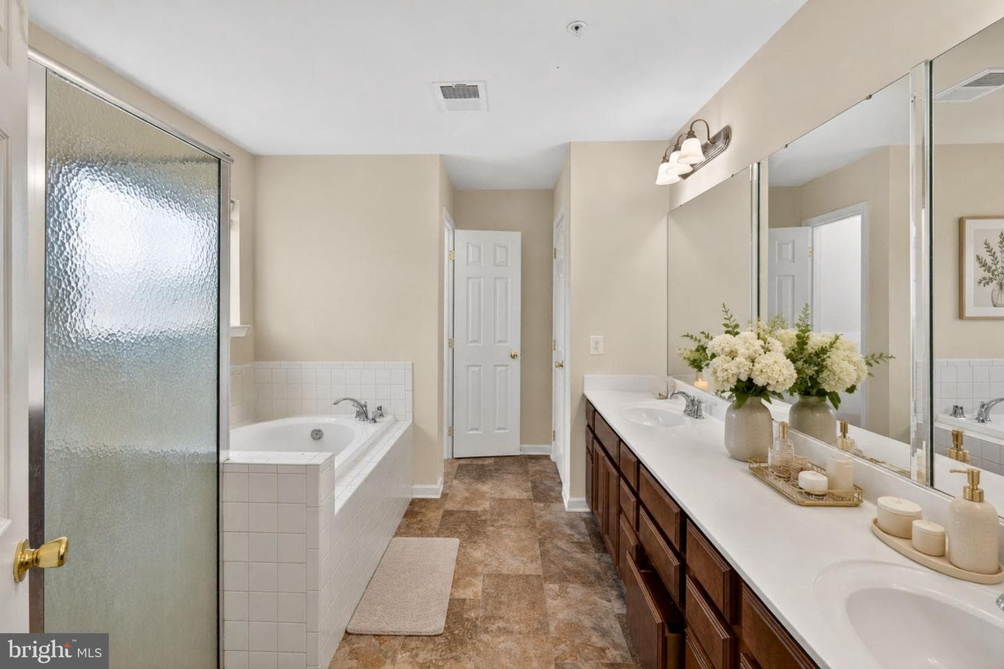 9604 Lormar Lane photo 36