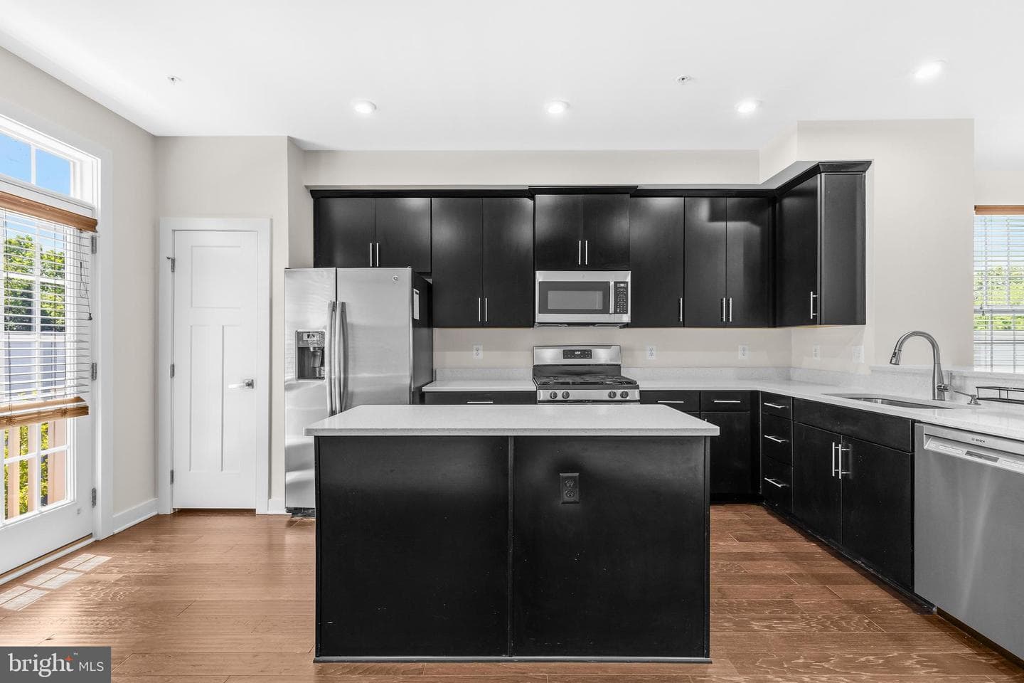 8154 Miner Street photo 31