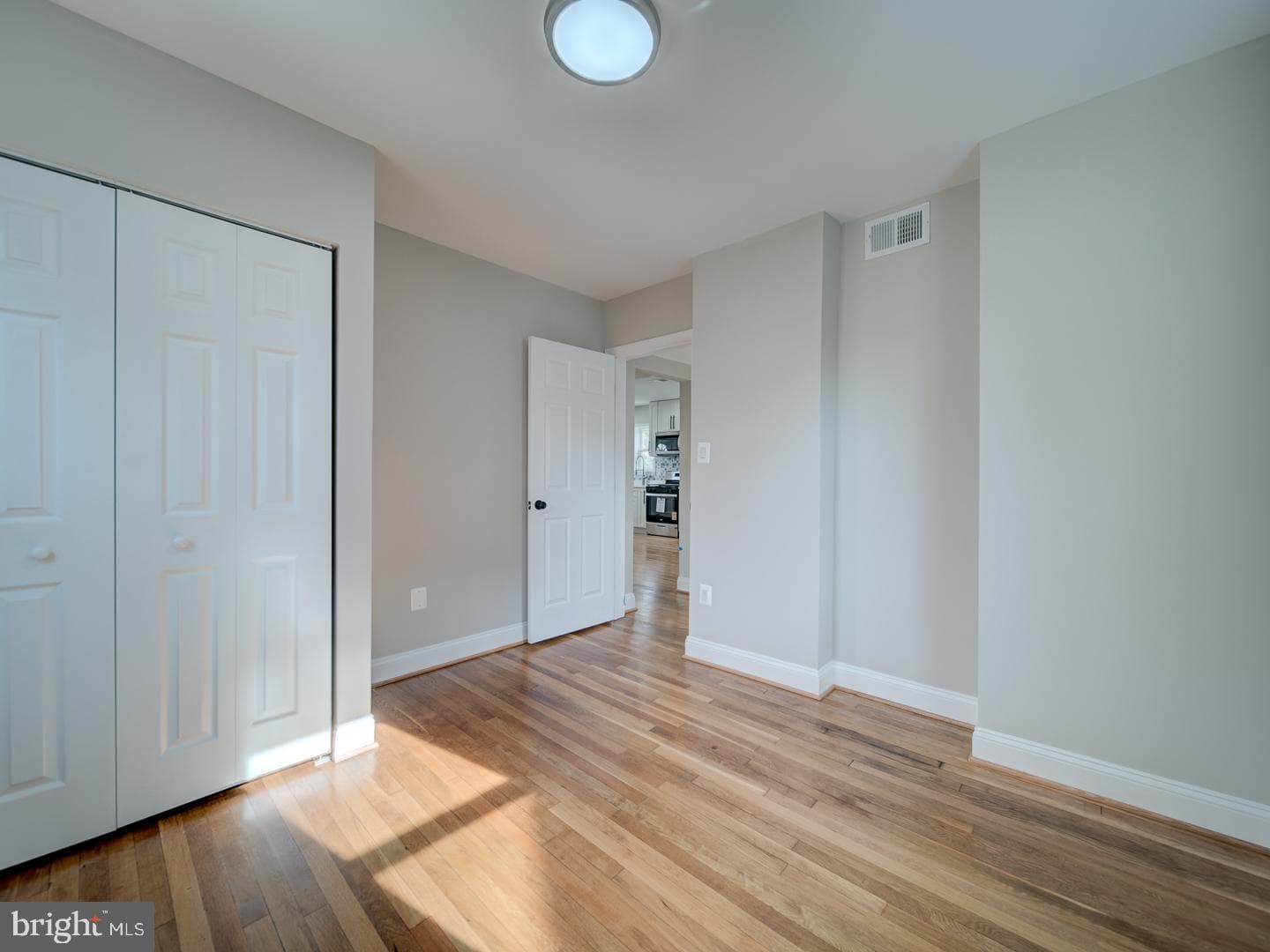6211 42nd Avenue photo 20