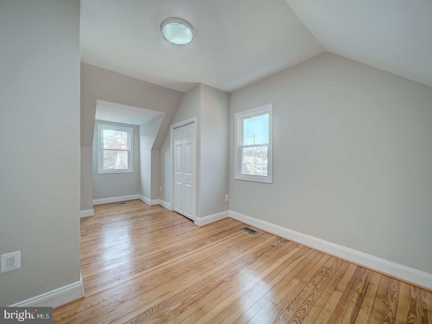 6211 42nd Avenue photo 25