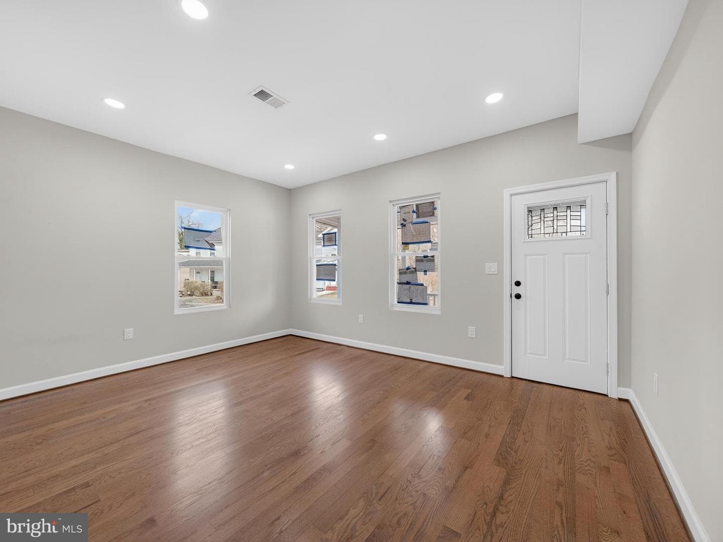 5919 Addison Road photo 10