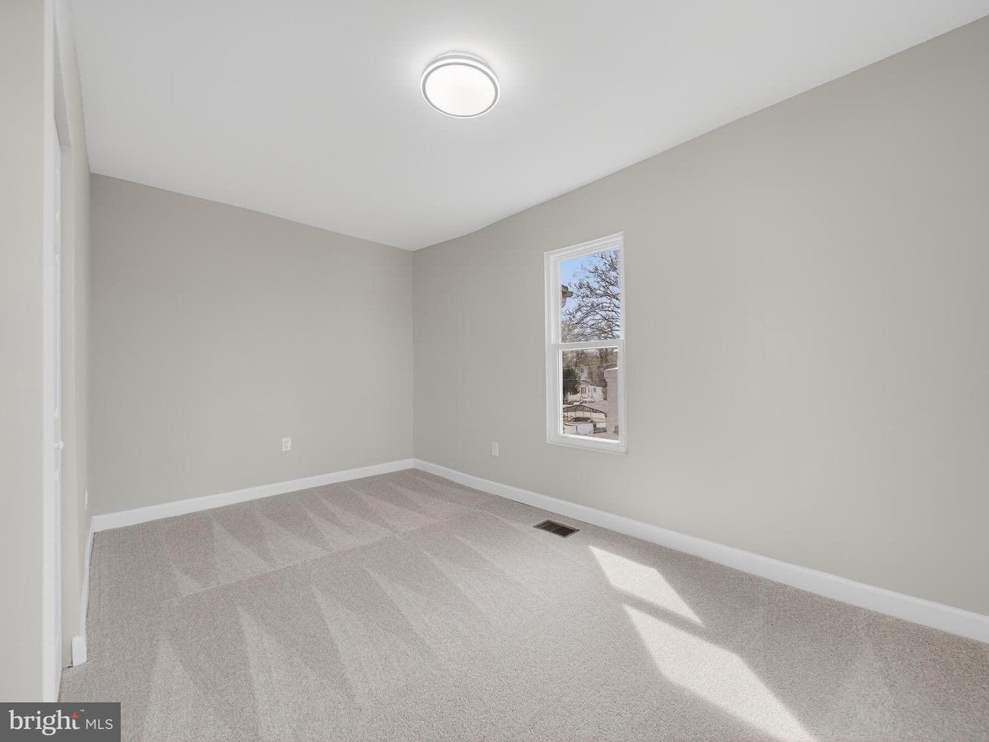 5919 Addison Road photo 21