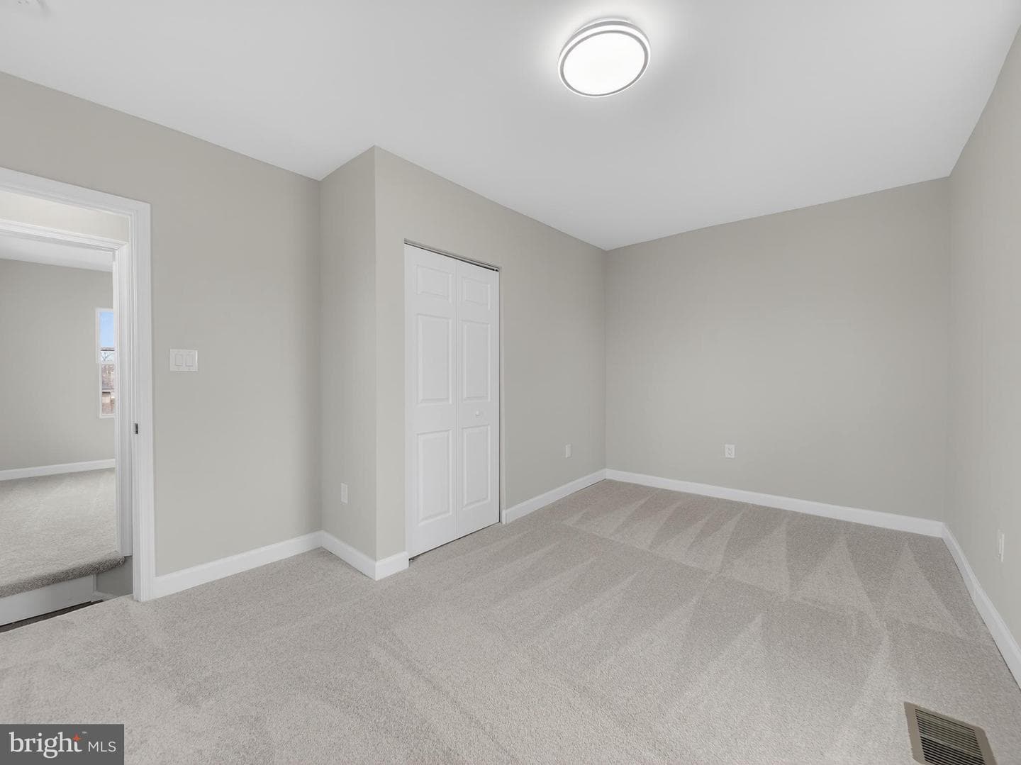 5919 Addison Road photo 22