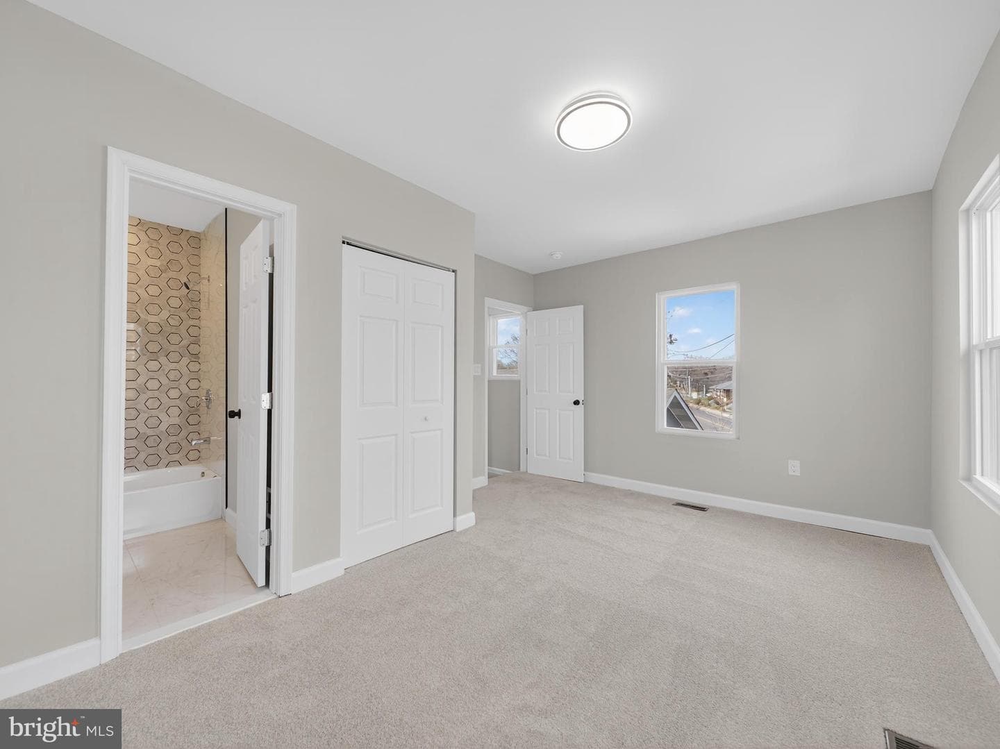 5919 Addison Road photo 28