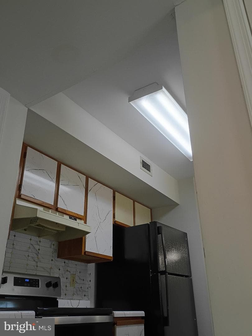 13560 Lord Sterling Place #9-4 photo 31