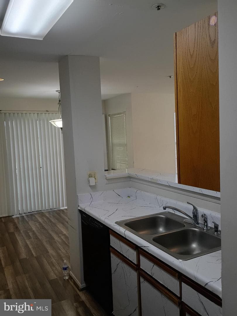 13560 Lord Sterling Place #9-4 photo 50
