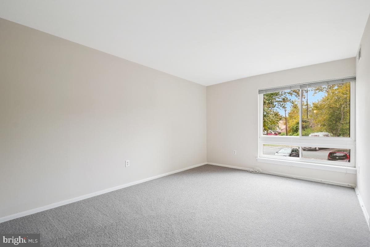8431 Greenbelt Road photo 5