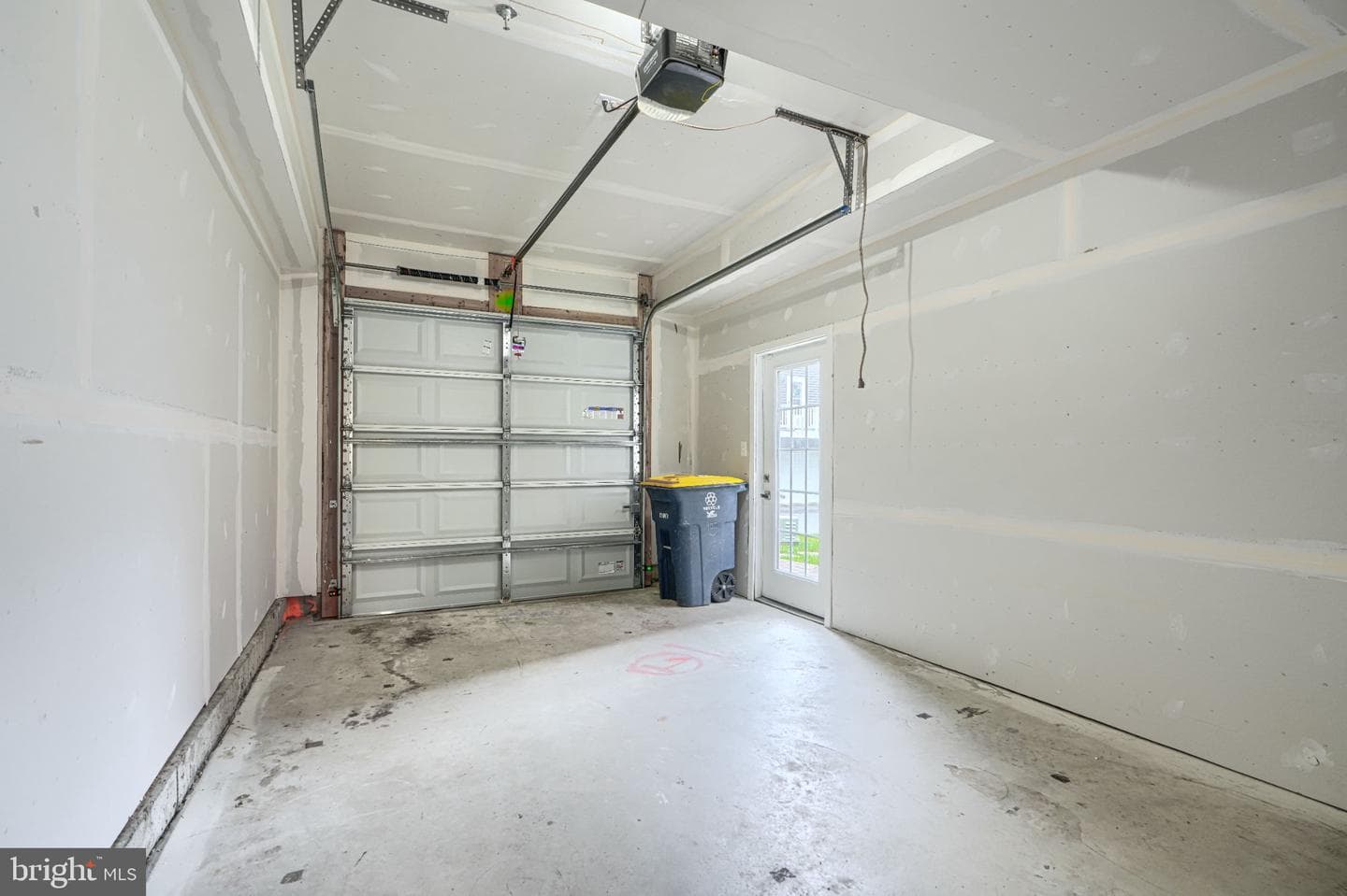 10720 Presidential Parkway photo 16