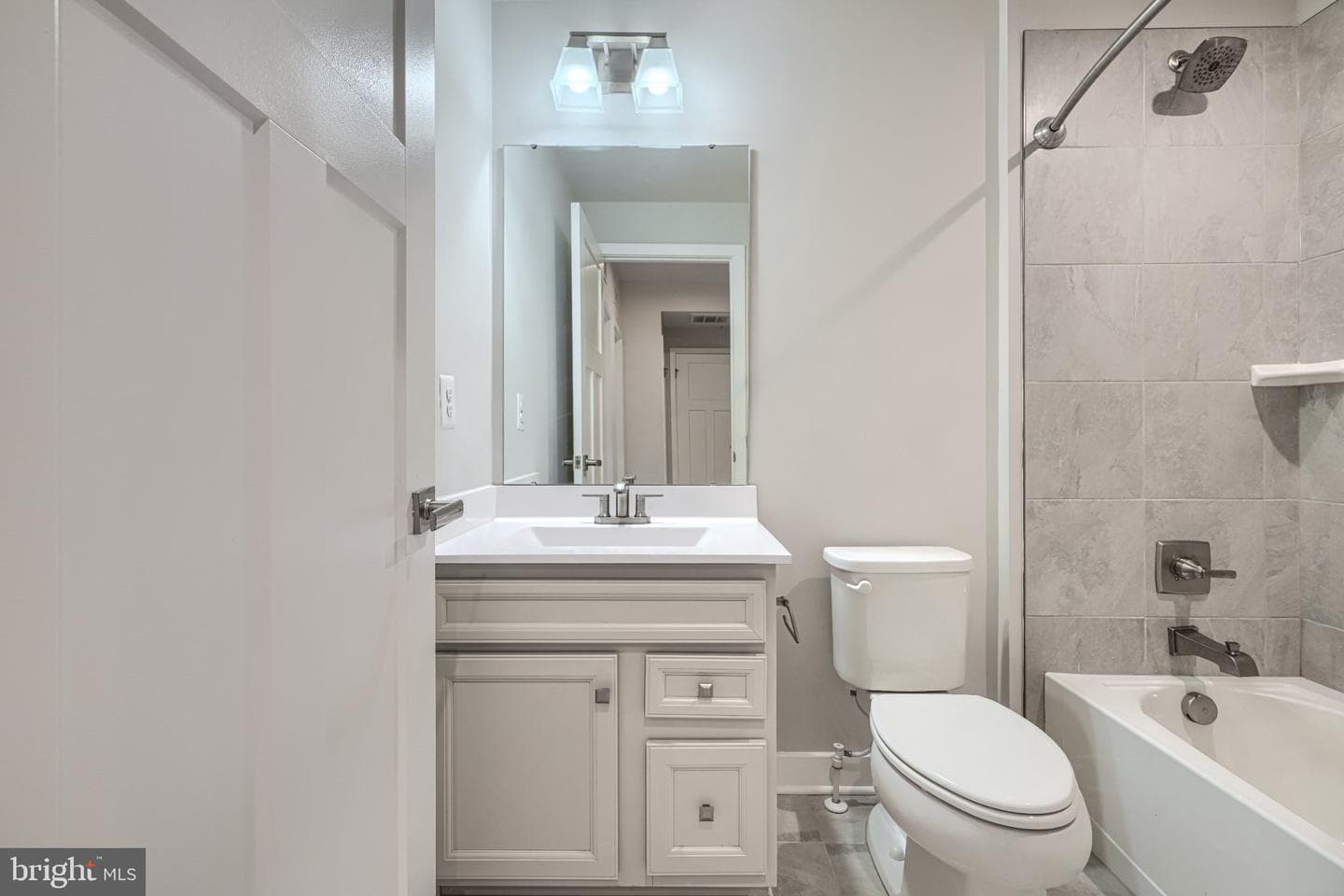 10720 Presidential Parkway photo 26
