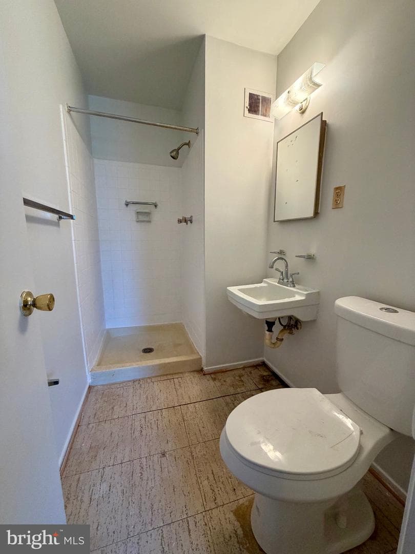 7639 Swan Terrace photo 14