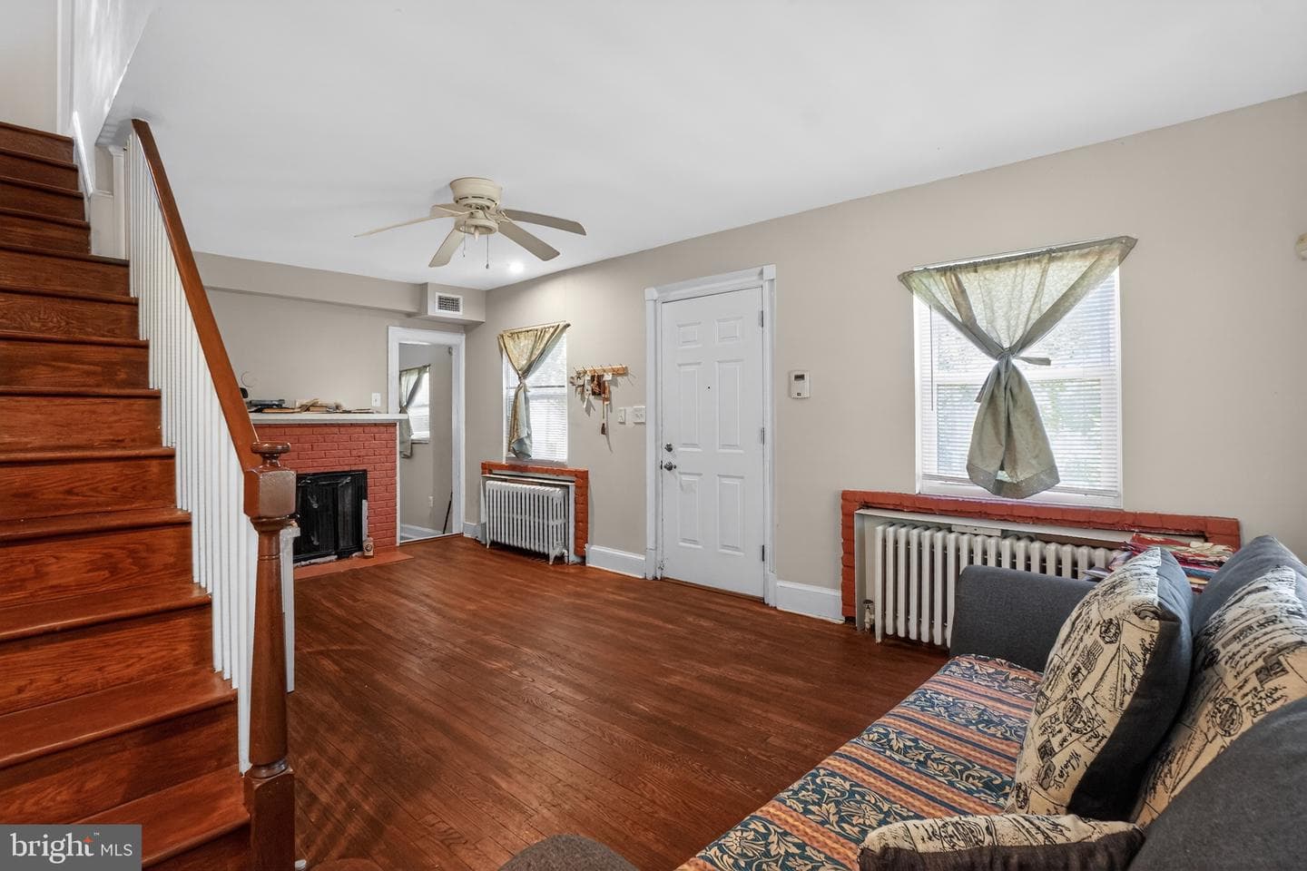 5201 Varnum Street photo 5