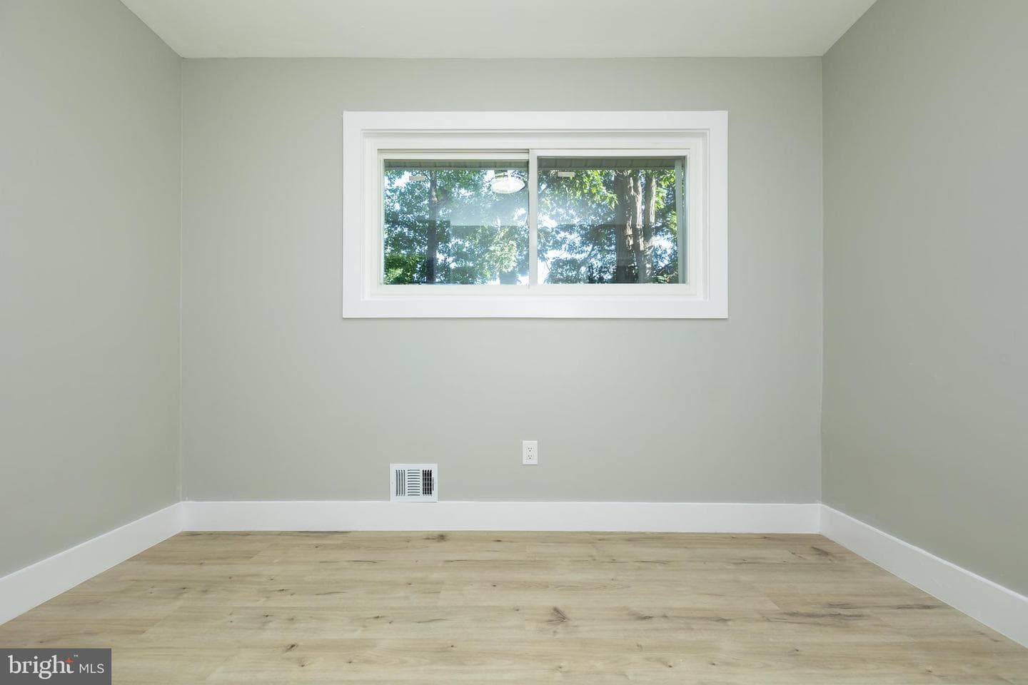 8607 Magnolia Drive photo 30