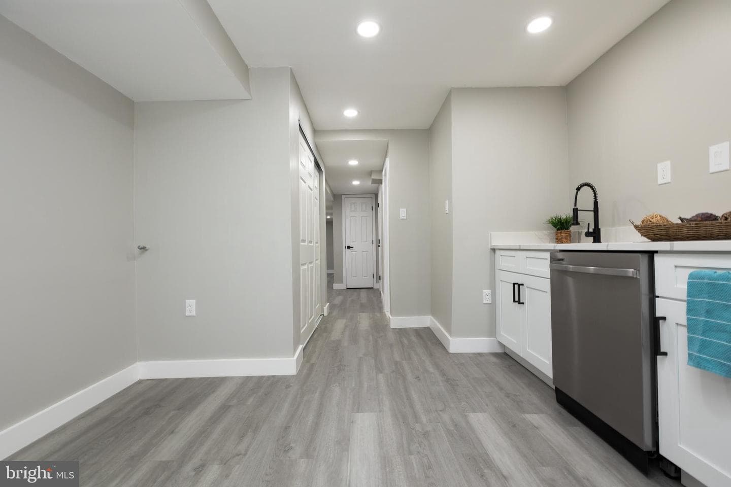 8607 Magnolia Drive photo 33
