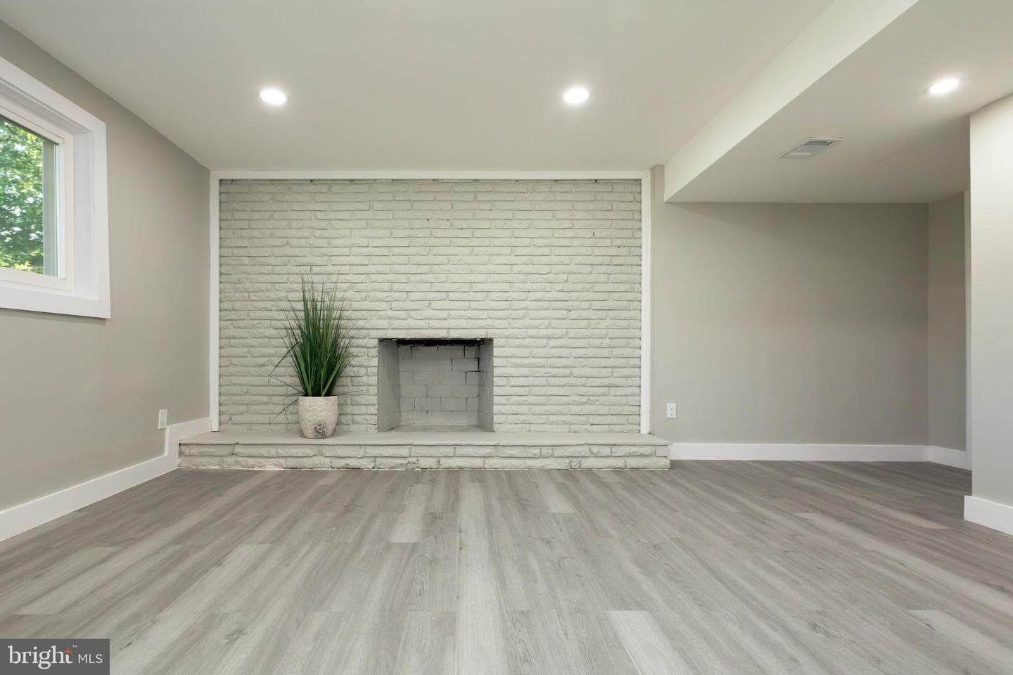8607 Magnolia Drive photo 35