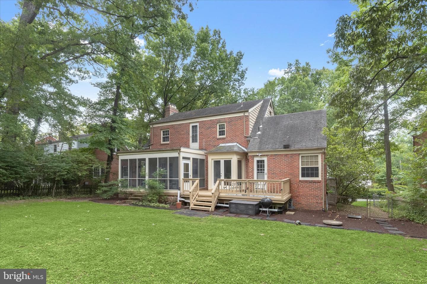 4104 Woodberry Street photo 33