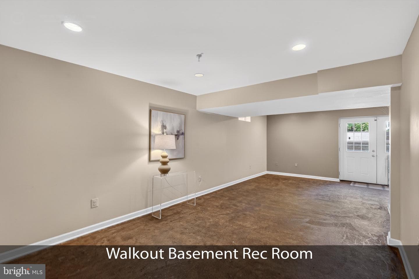 16098 Gales Street photo 34