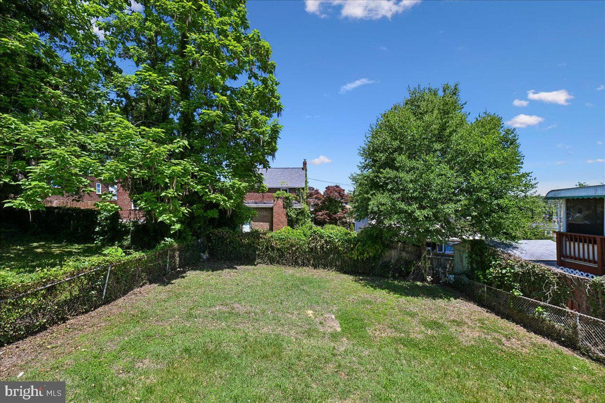4012 Will Street photo 8