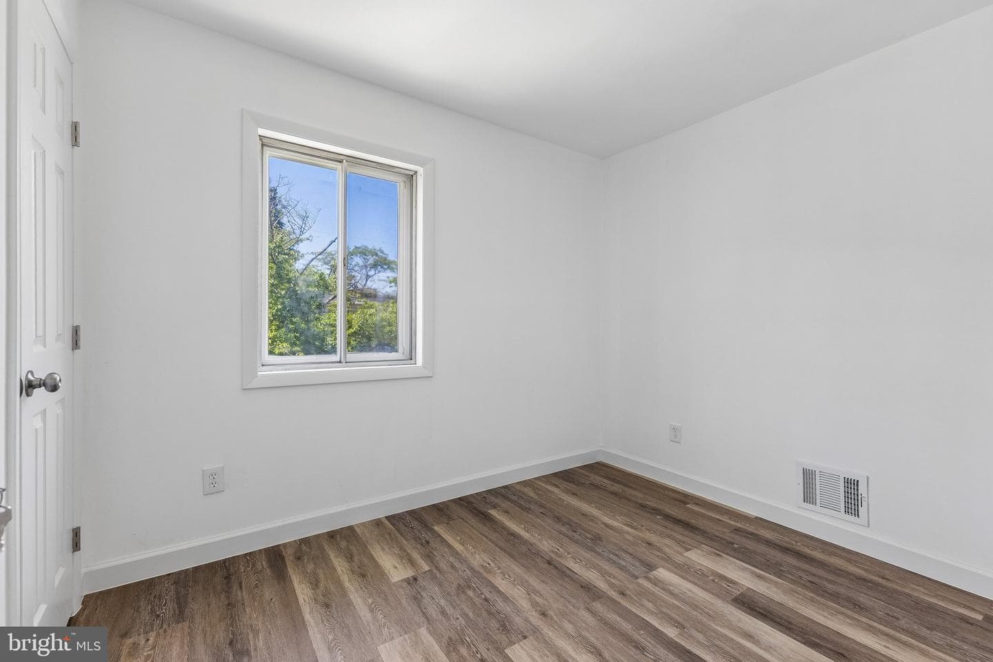 308 Aragona Drive photo 12