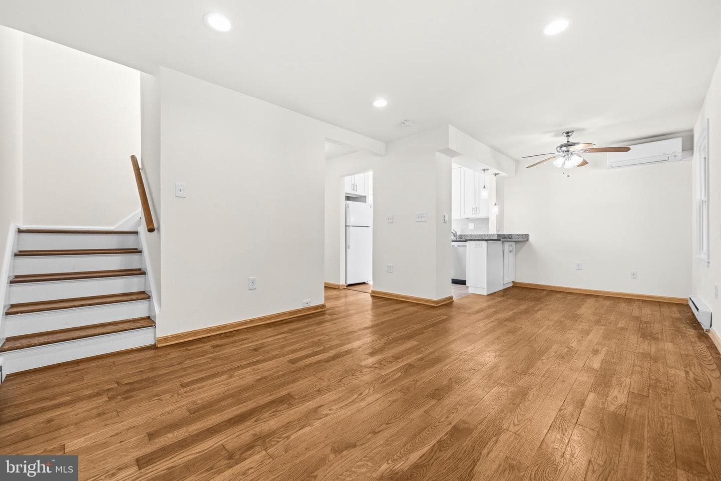 15 Laurel Hill Road photo 10