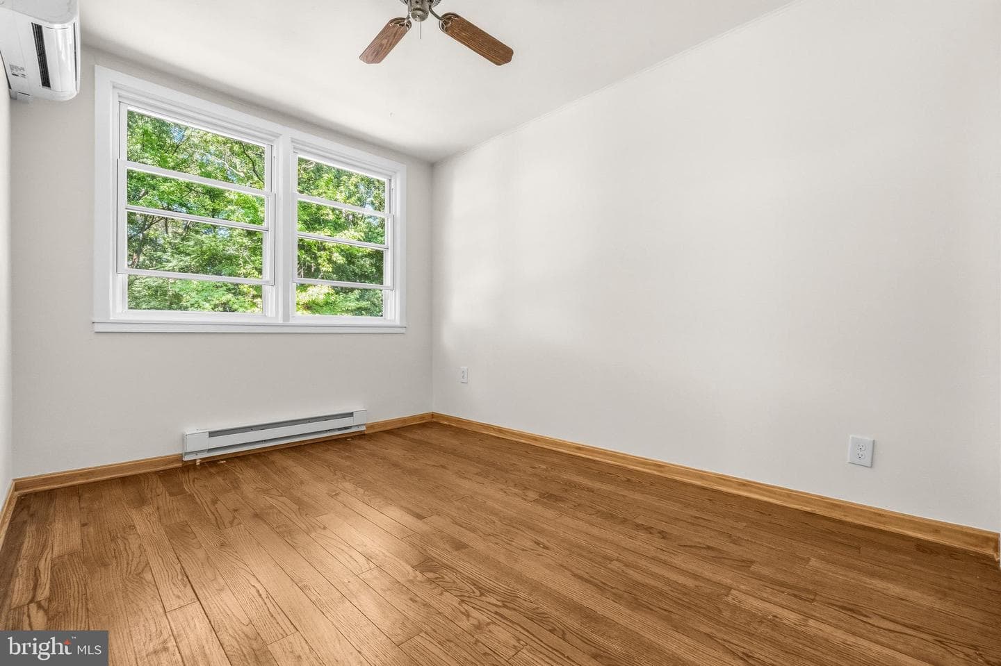 15 Laurel Hill Road photo 25