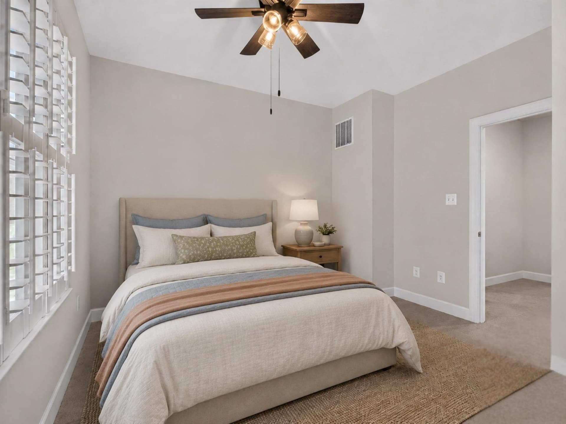 3555 Carnaby Street photo 27