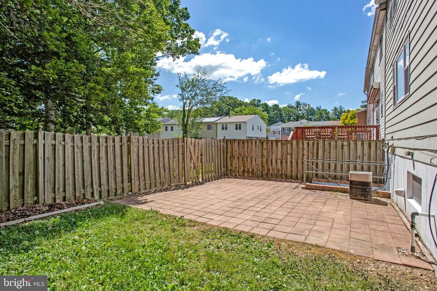 7612 Erica Lane photo 39