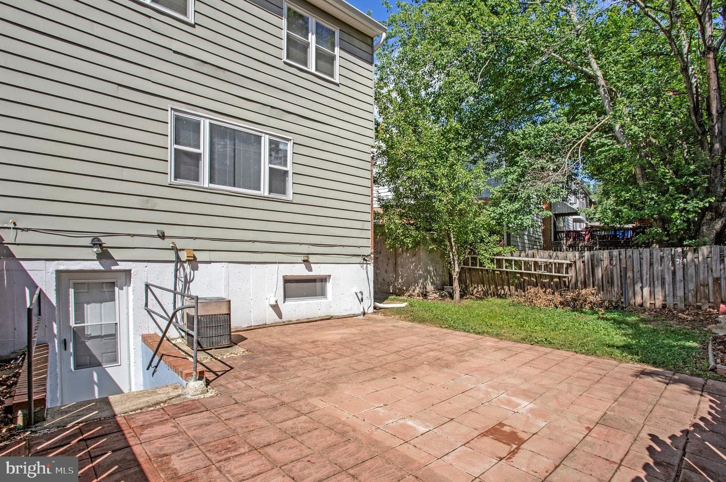 7612 Erica Lane photo 41